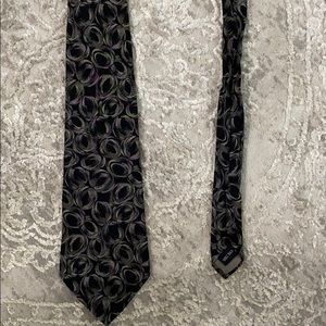 Genadi & A tie